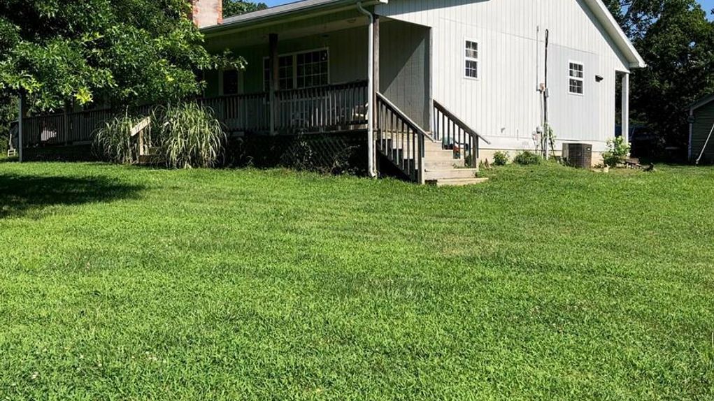 23 acres in Montgomery County, Missouri