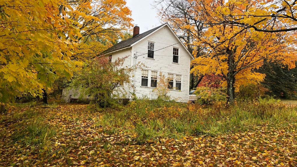 0.5 acres in Oxford County, Maine