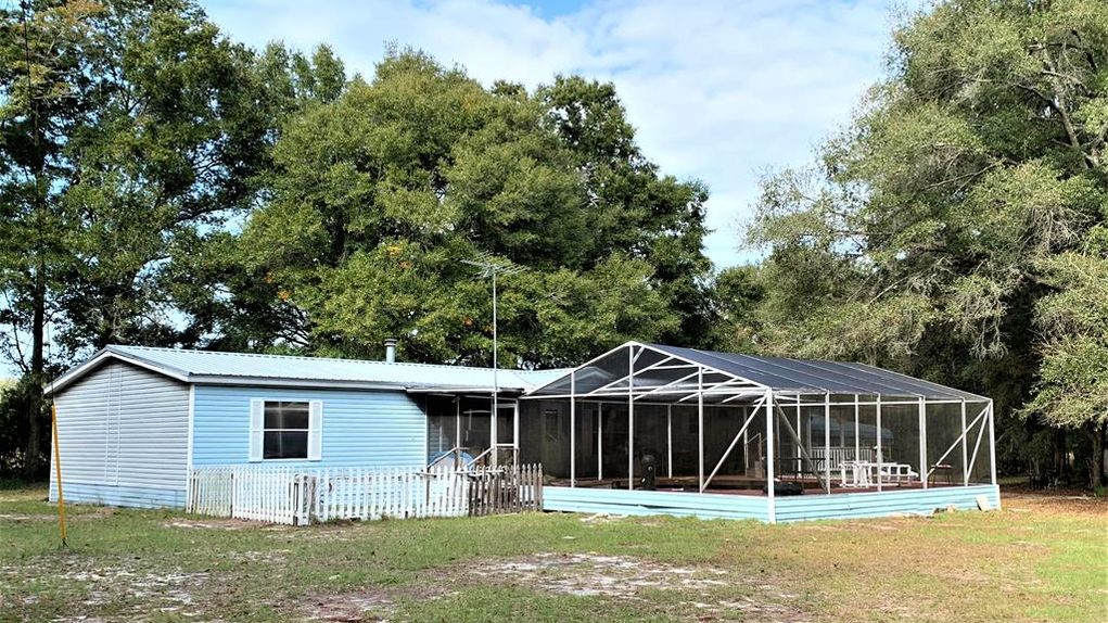 5.3 acres in Gilchrist County, Florida