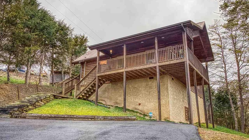 0.73 acres in Sevier County, Tennessee