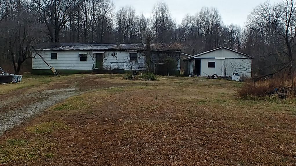 2 acres in Harrison County, Indiana