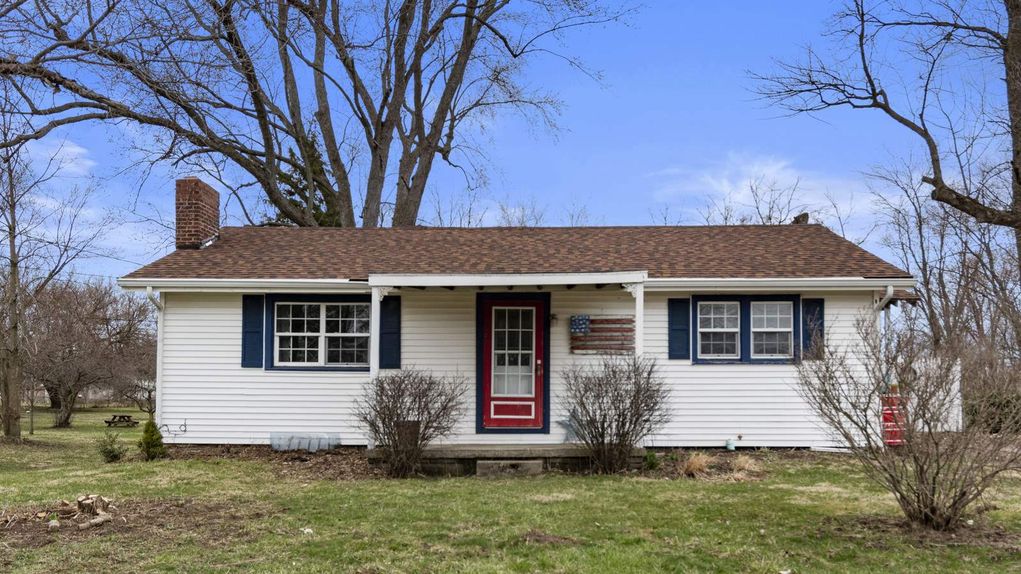 2 acres in Delaware County, Indiana