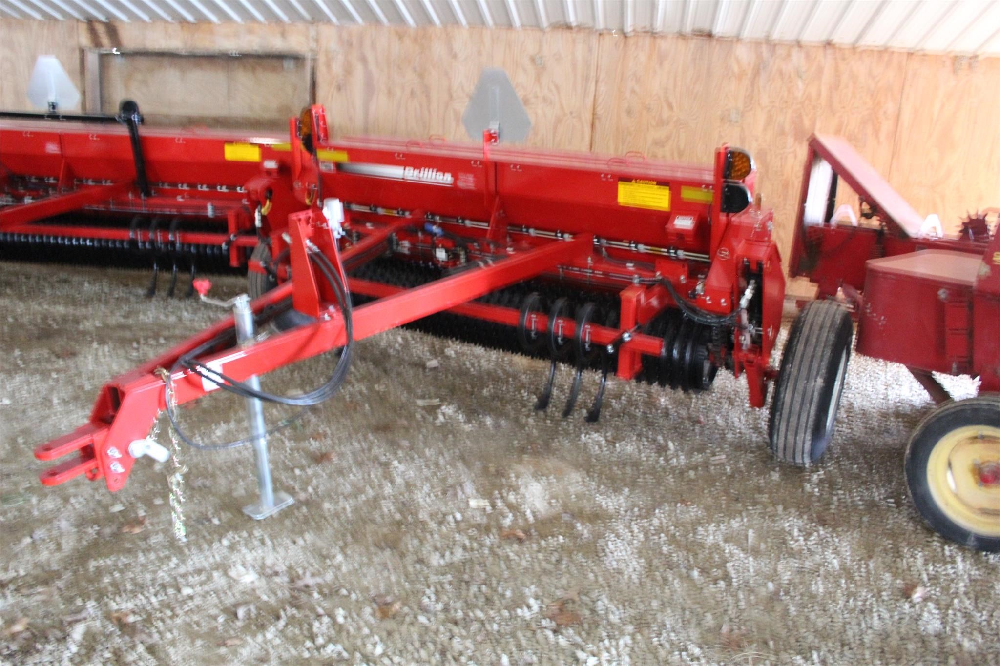 Brillion SSB8 Drill Call Machinery Pete