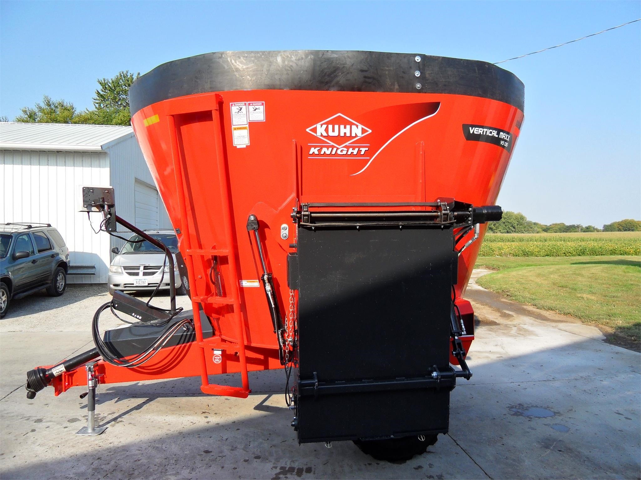 2022 Kuhn Knight VS135 Feed Wagon Call Machinery Pete