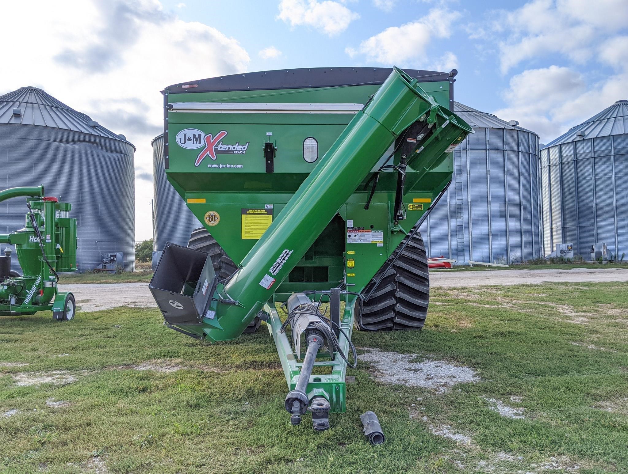 2021 J&M 1112 Grain Cart Henderson, Iowa 59,532 Machinery Pete