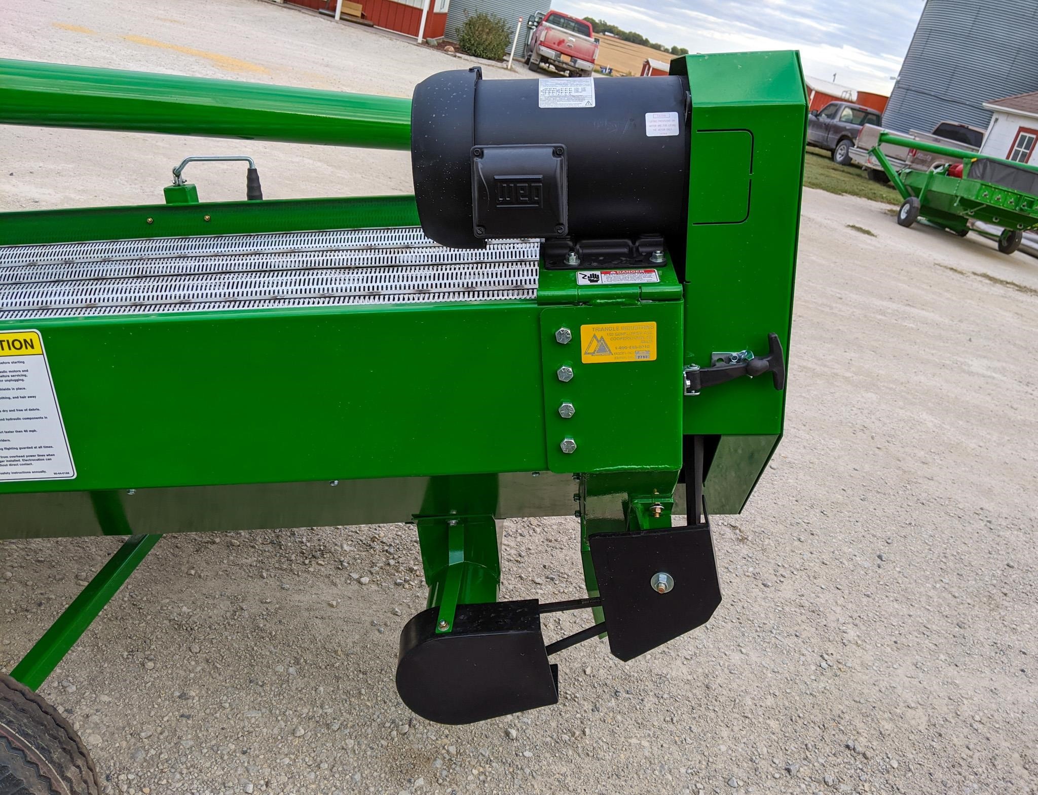 2024 Kwik Kleen 572 Grain Cleaner 14,664 Machinery Pete