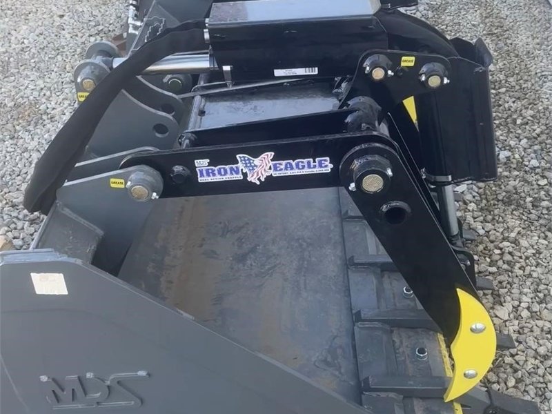 J&S Repair, Inc. Grand Meadow Grand Meadow, MN Machinery Pete