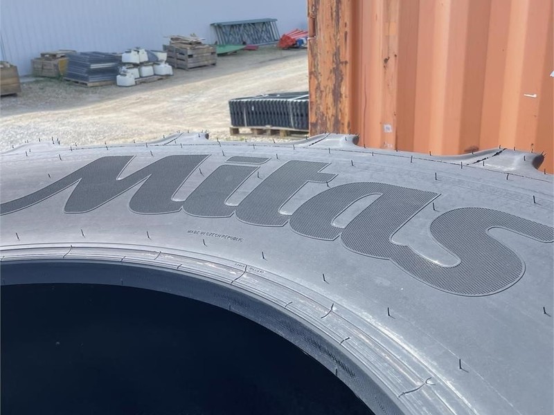 J&S Repair, Inc. Grand Meadow Grand Meadow, MN Machinery Pete