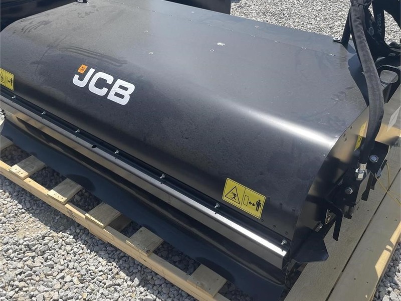 J&S Repair, Inc. Grand Meadow Grand Meadow, MN Machinery Pete