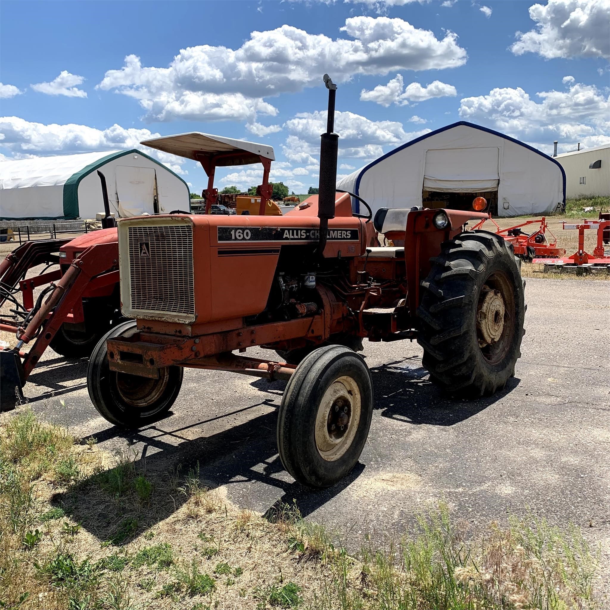 1973 Allis Chalmers 160 Tractor Reedsburg, Wisconsin Call