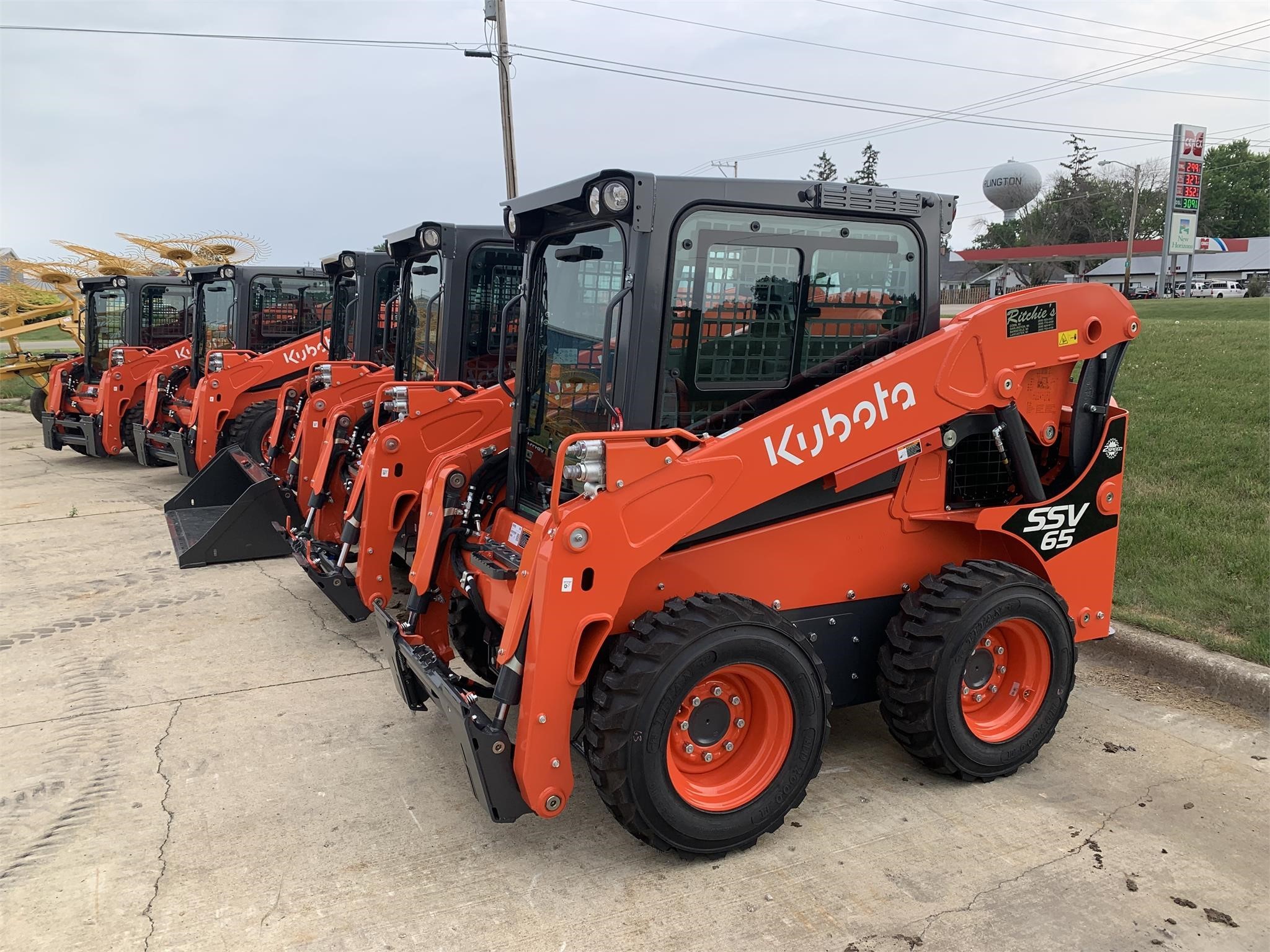 2022 Kubota SSV65 Skid Steer Call Machinery Pete