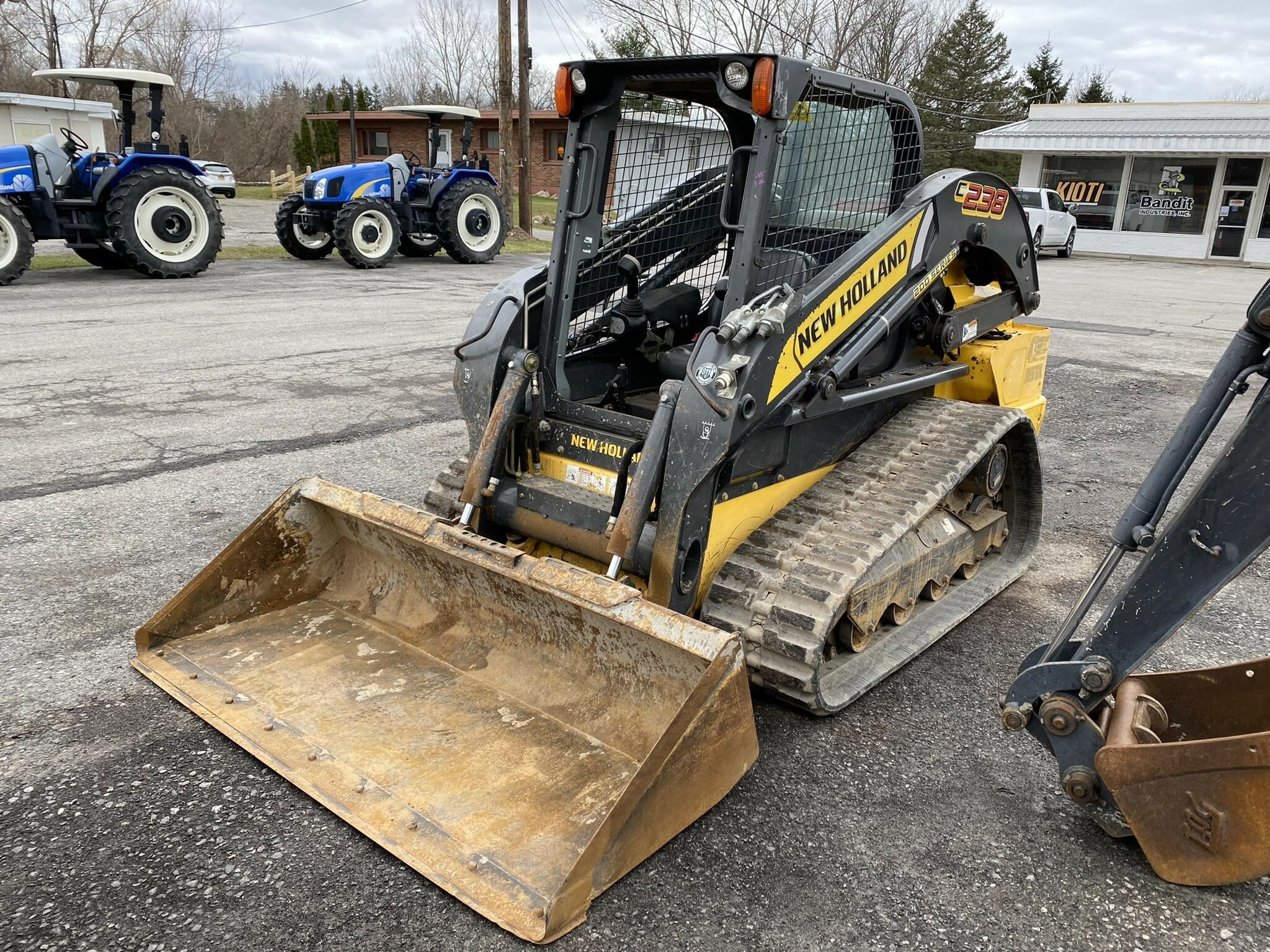 2016 New Holland C238 Skid Steer 47,500 Machinery Pete