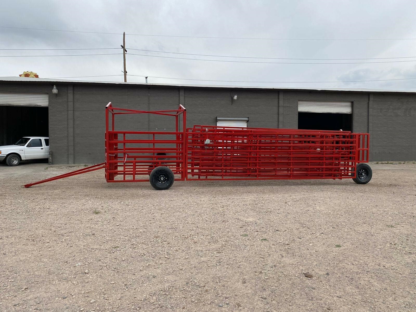 2022 MJM MANUFACTURING 95D Cattle Equipment 14,000 Machinery Pete