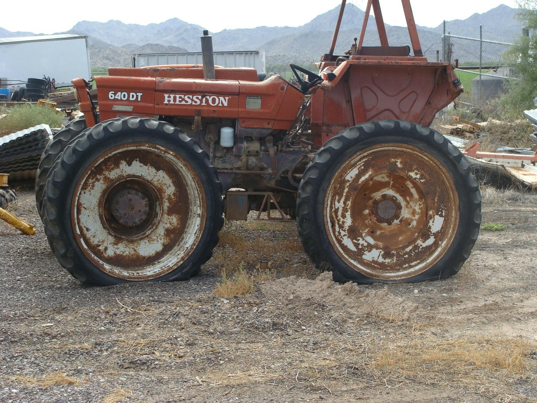 Fiat Hesston 640DT Tractor Call Machinery Pete