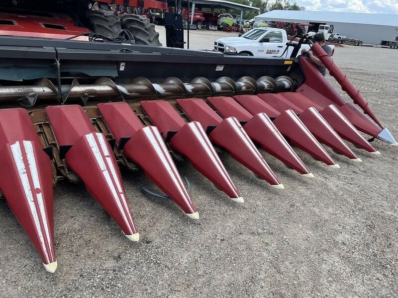 2010 Drago 1622 Corn Head 49,900 Machinery Pete