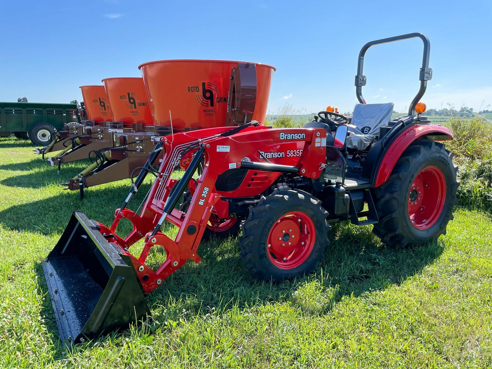 2022 Branson 5835R Tractor 31,497 Machinery Pete