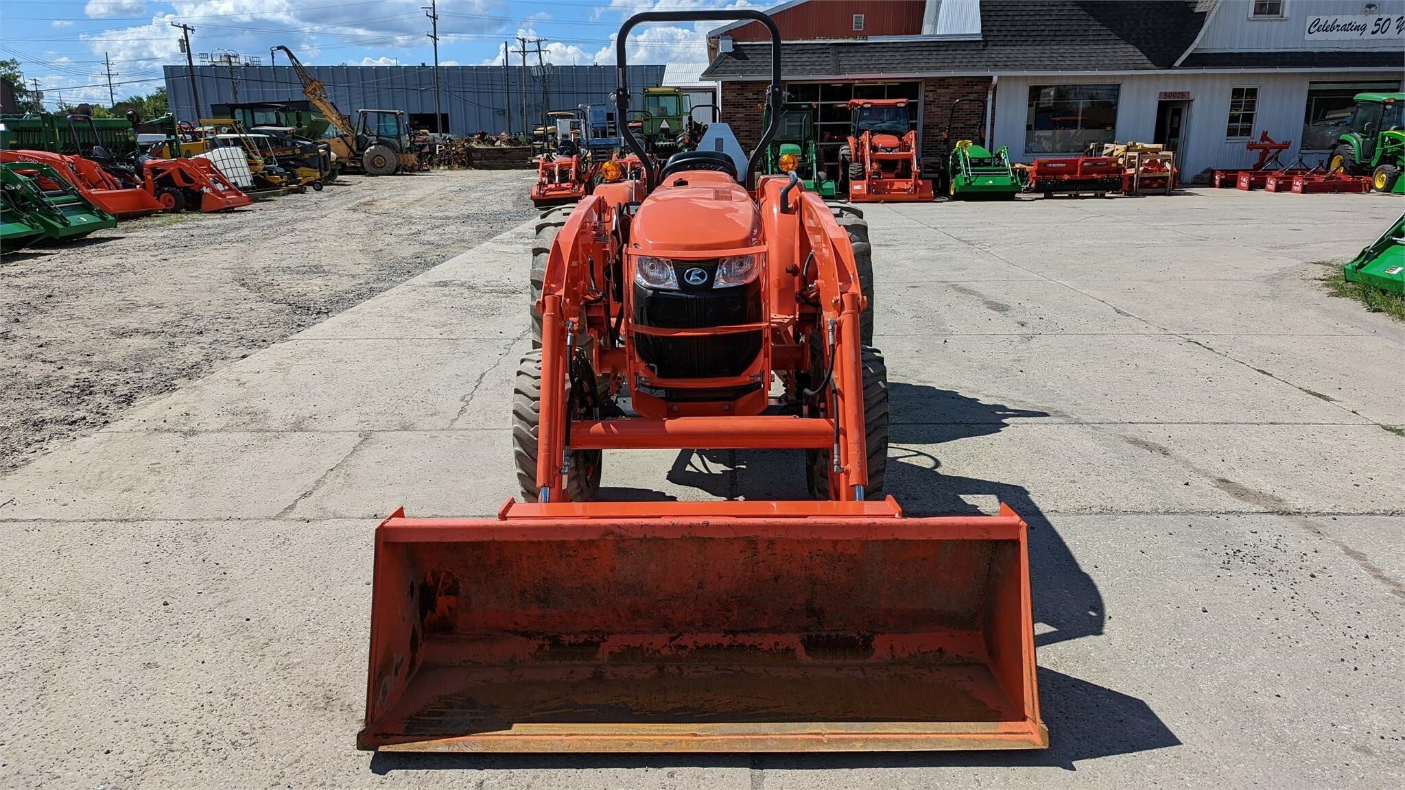 2020 Kubota L4701 Tractor 29,500 Machinery Pete