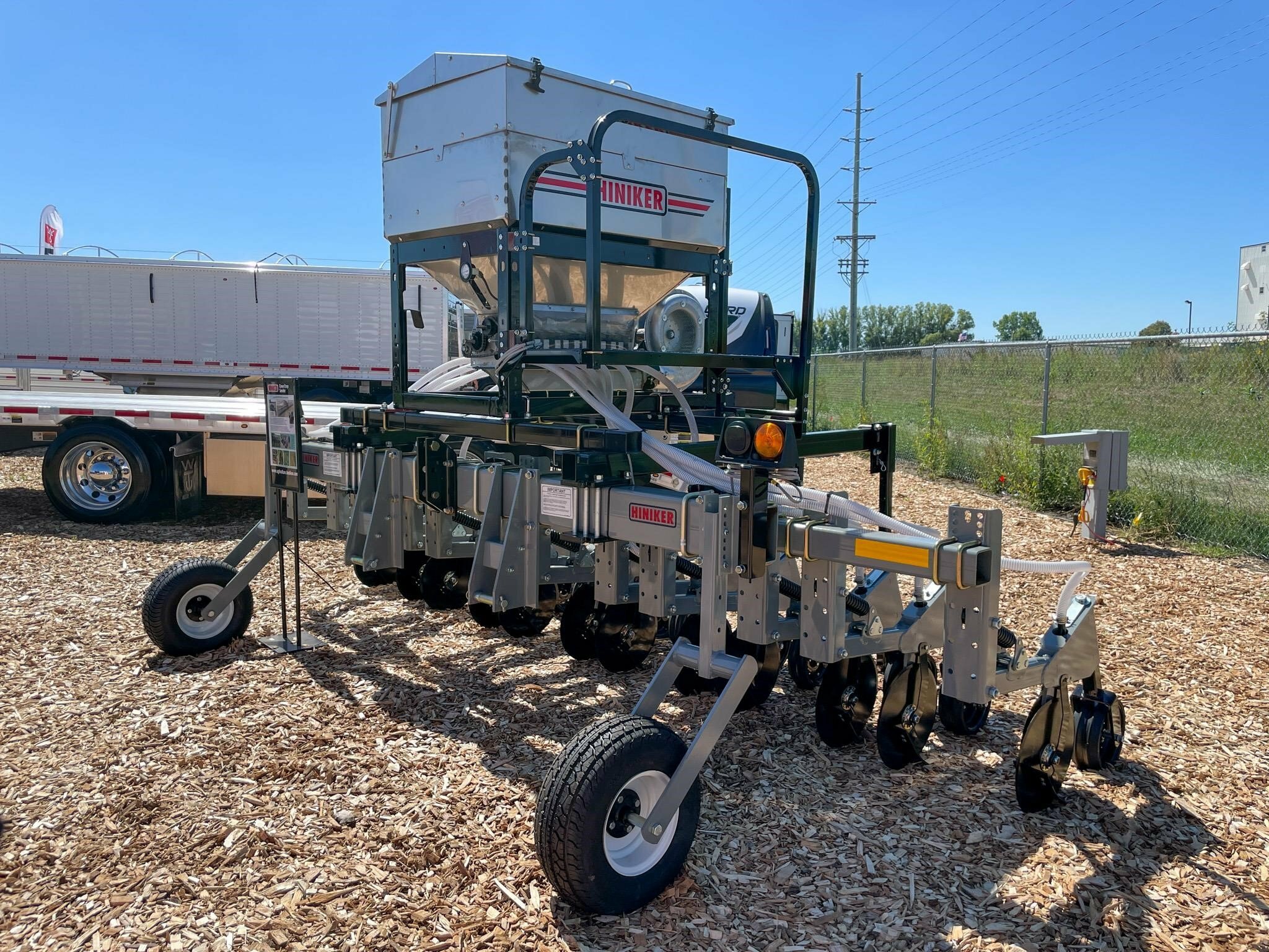 2024 Hiniker CC7000151100 Air Seeder Call Machinery Pete