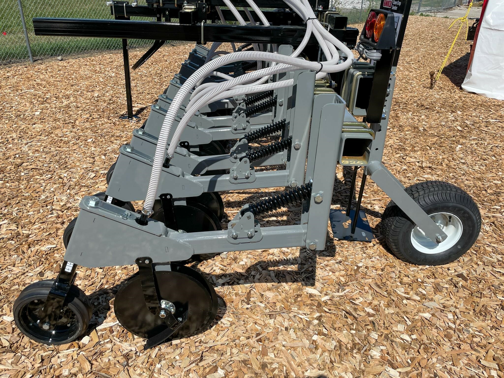 2024 Hiniker CC7000151100 Air Seeder Call Machinery Pete