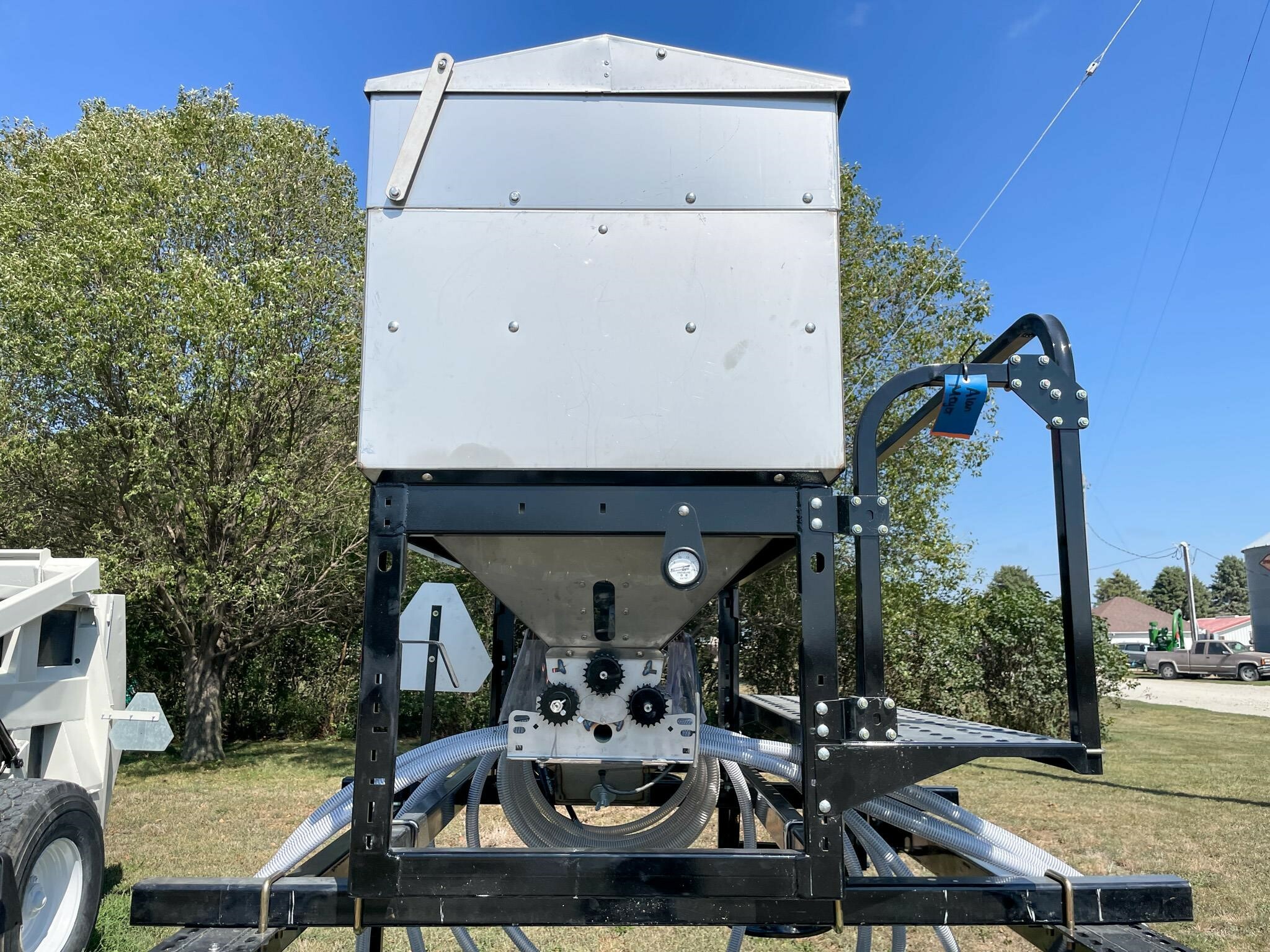 2024 Hiniker CC7000151100 Air Seeder Call Machinery Pete