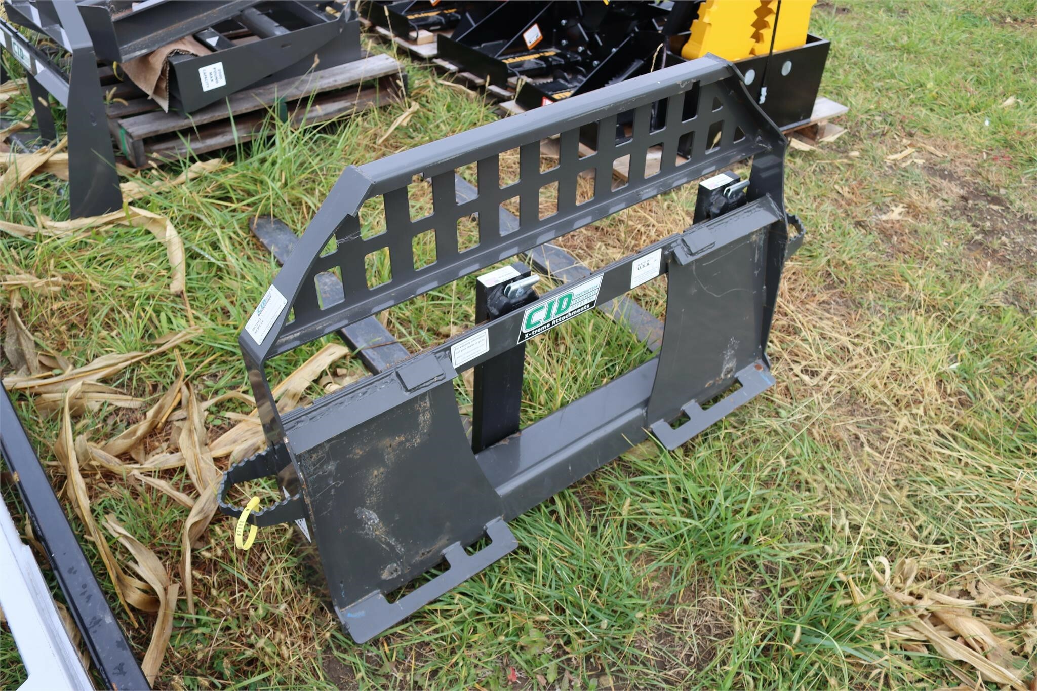 CID HDFF Loader and Skid Steer Attachment Call Machinery Pete