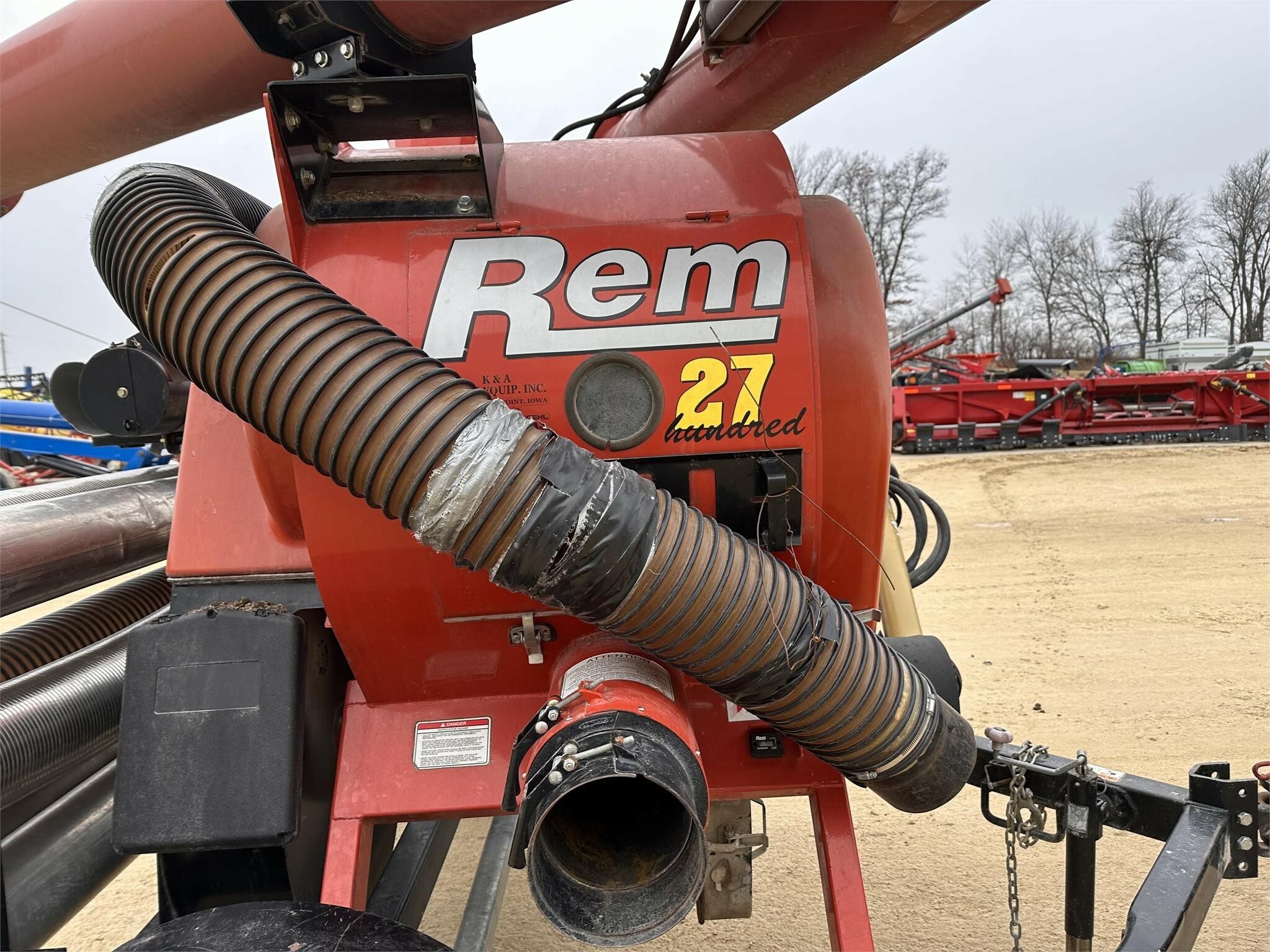 Rem 2700 Grain Vac 19,500 Machinery Pete