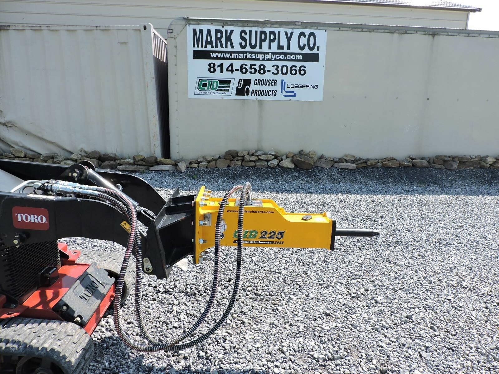 CID MINI SKID STEER HAMMER TORO DINGO Loader and Skid Steer Attachment