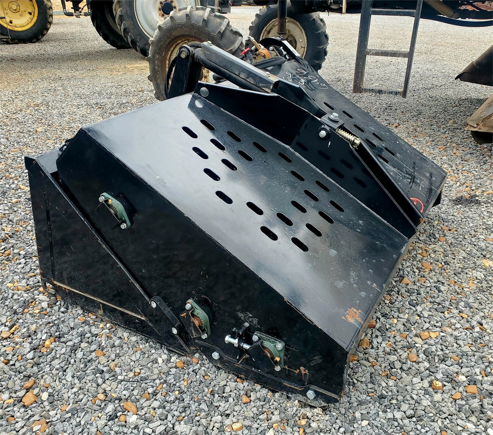 2022 Titan Attachments SSLRAKE Loader and Skid Steer Attachment