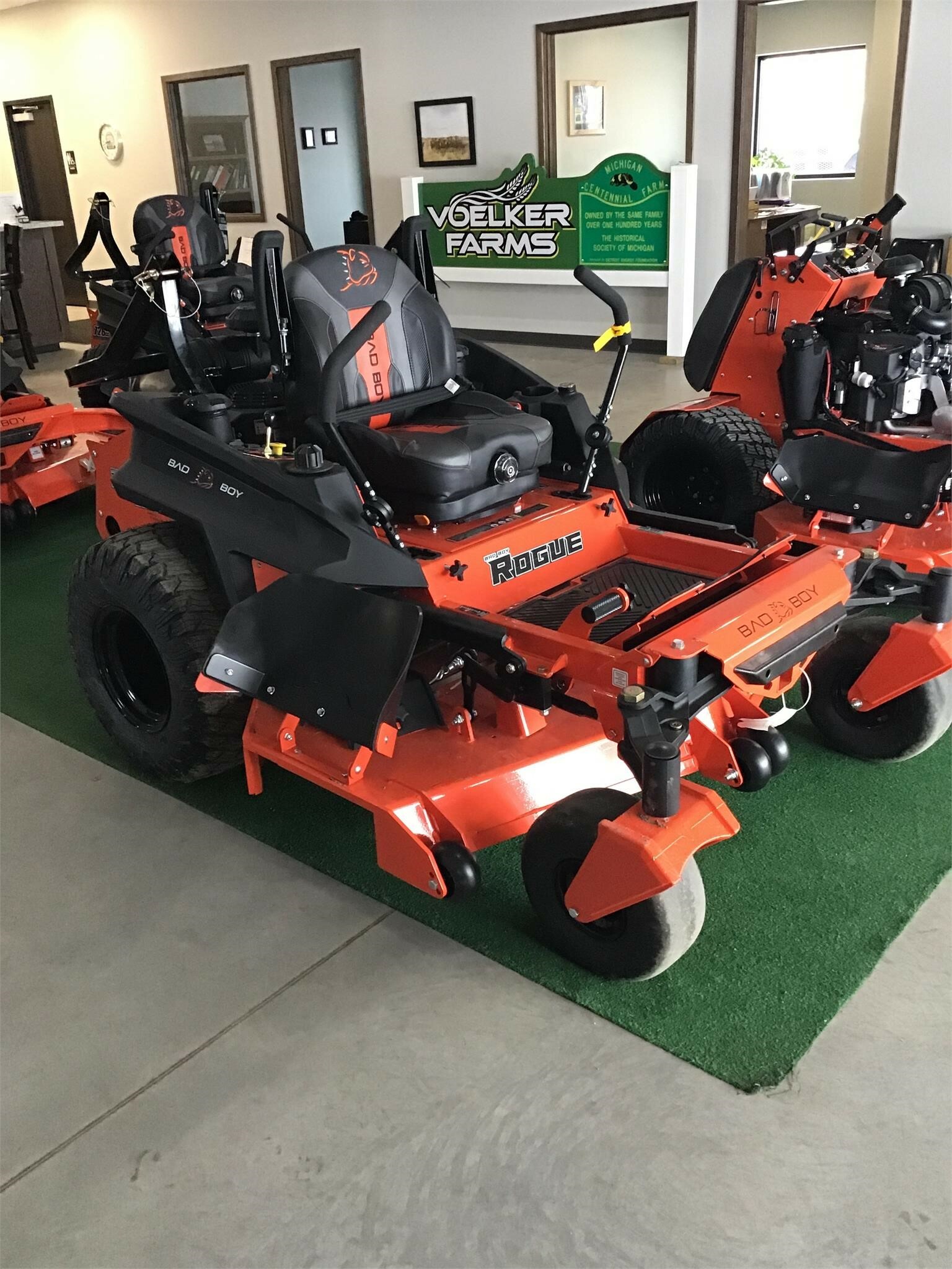 2023 Bad Boy ROGUE 7200 Lawn Mower Call Machinery Pete