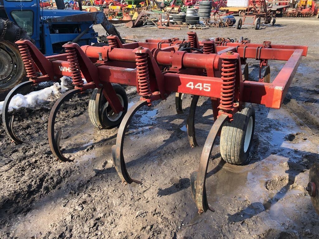 White 445 Disk Chisel 4,900 Machinery Pete