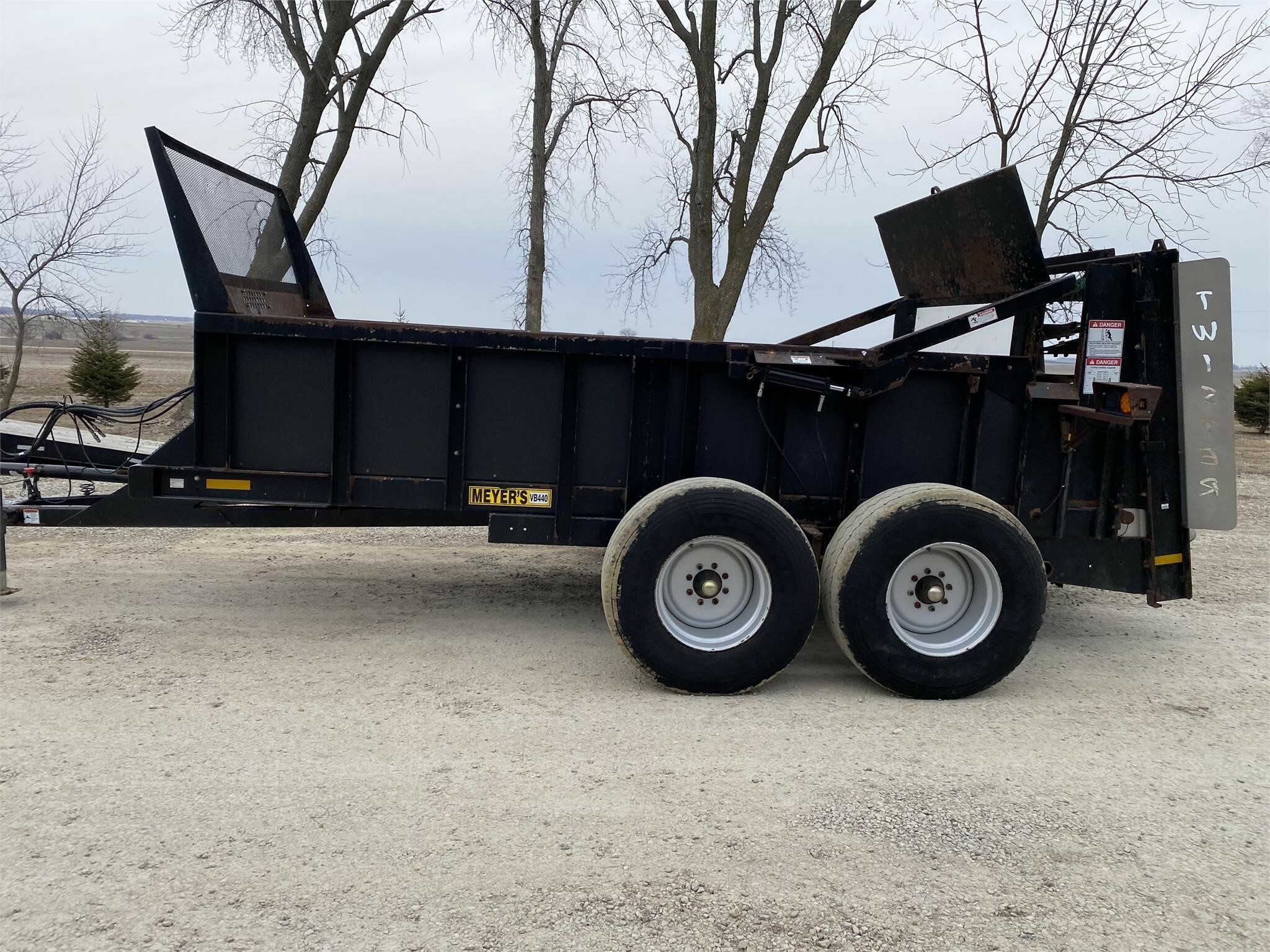 Meyers VB440 Manure Spreader 36,500 Machinery Pete