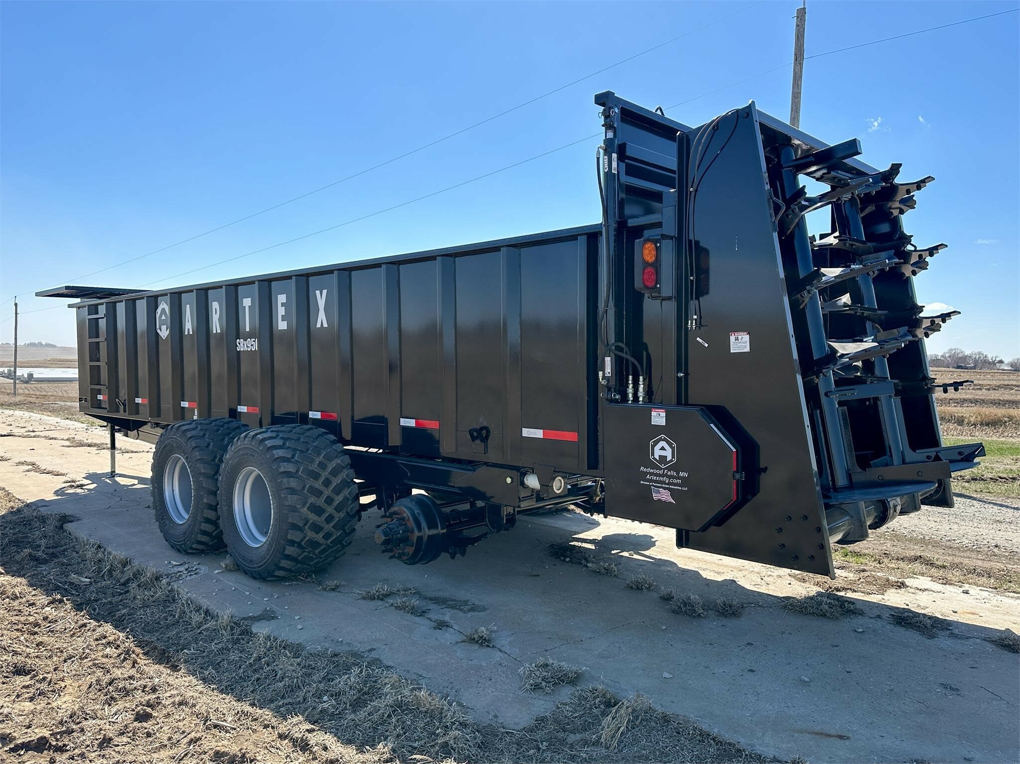2024 Artex SBX950 Manure Spreader Call Machinery Pete