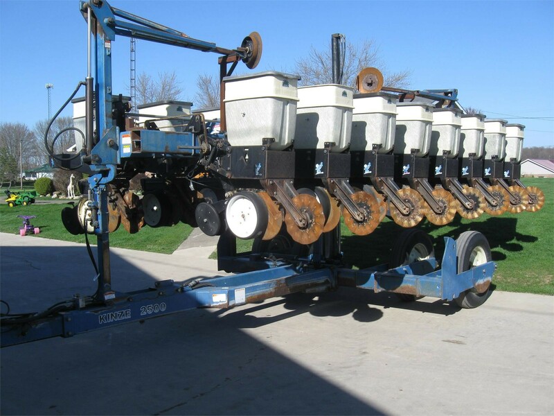 Kinze 2500 Planter 33,500 Machinery Pete