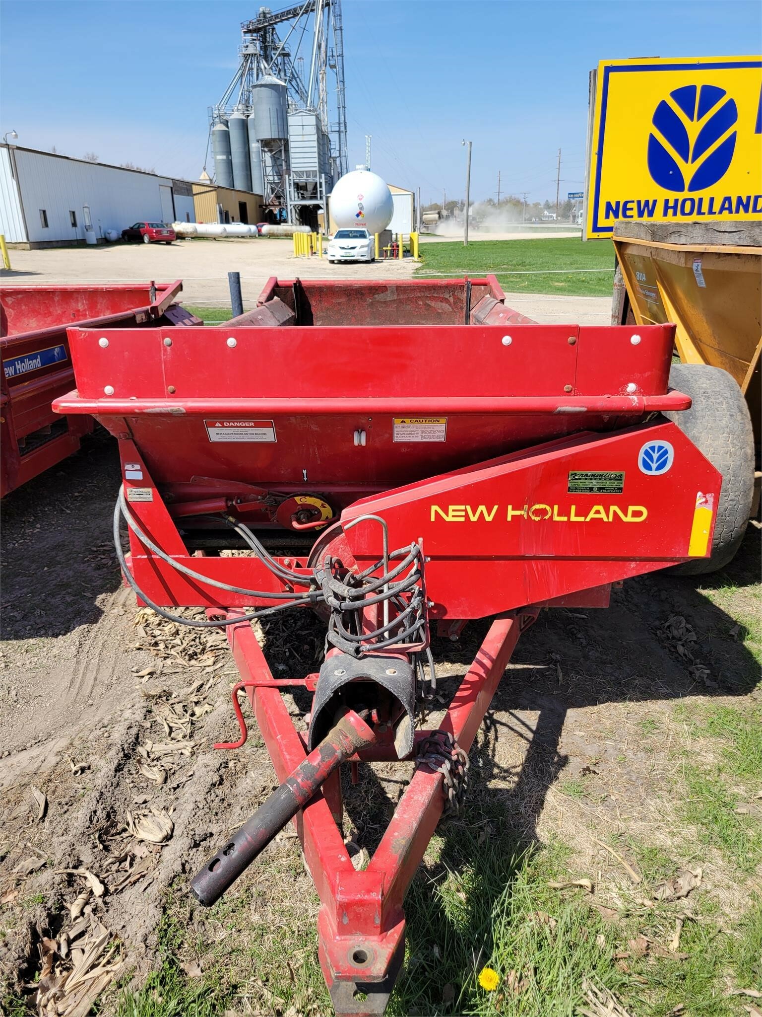 New Holland 185 Manure Spreader 13,950 Machinery Pete