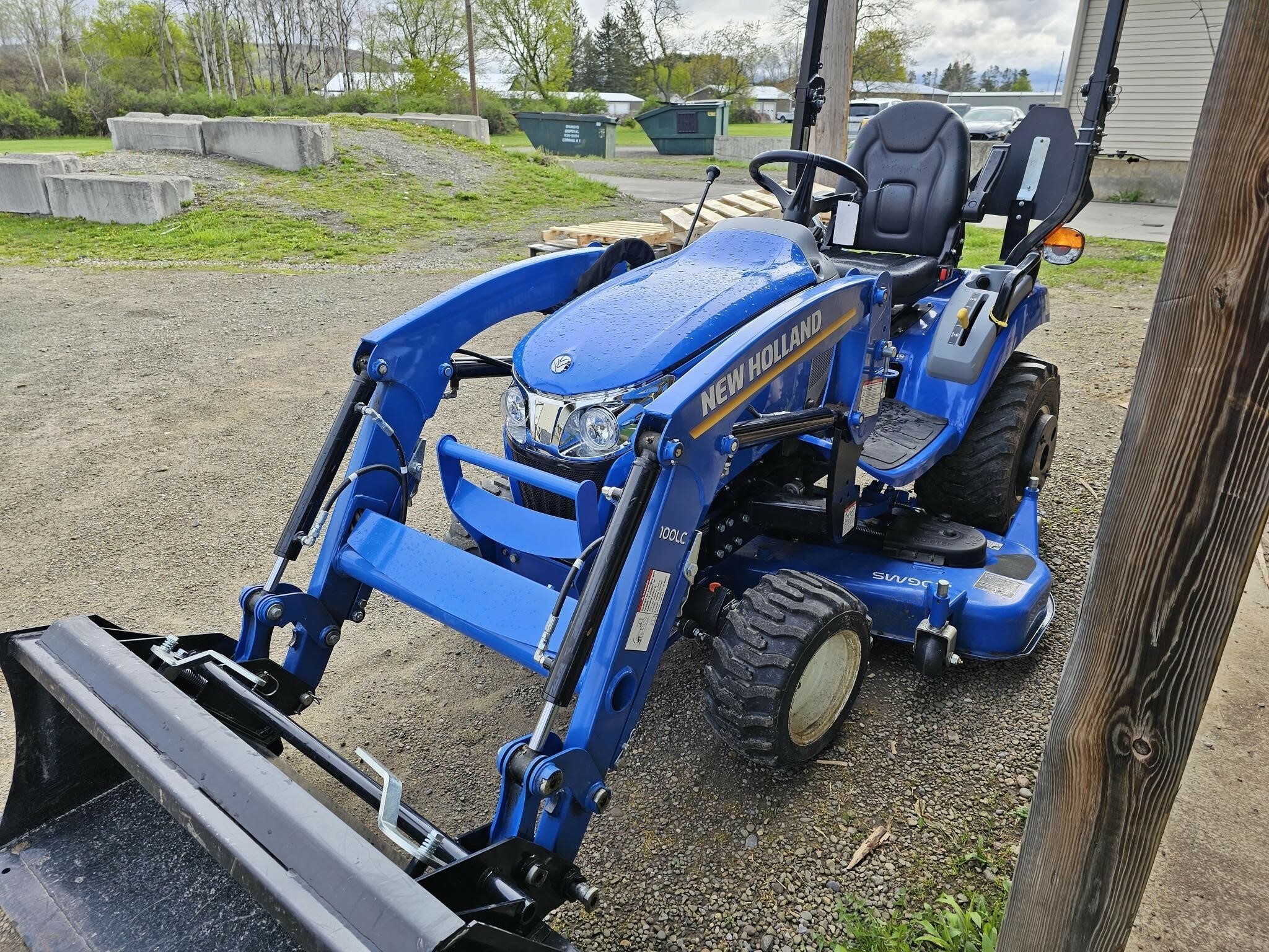 2021 New Holland WORKMASTER 25S Tractor 15,400 Machinery Pete