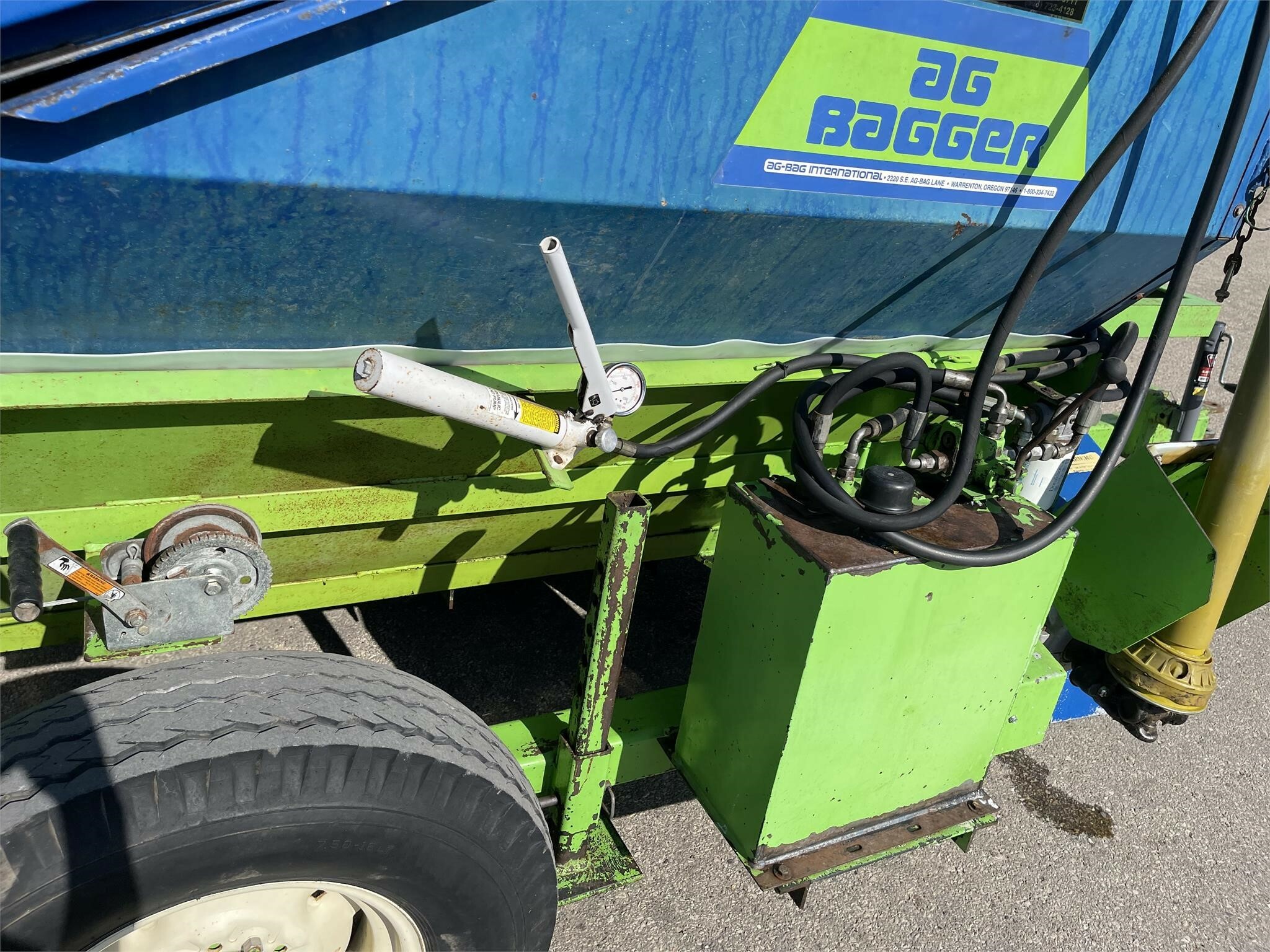 1999 AgBag G6000 Forage Bagger 24,900 Machinery Pete