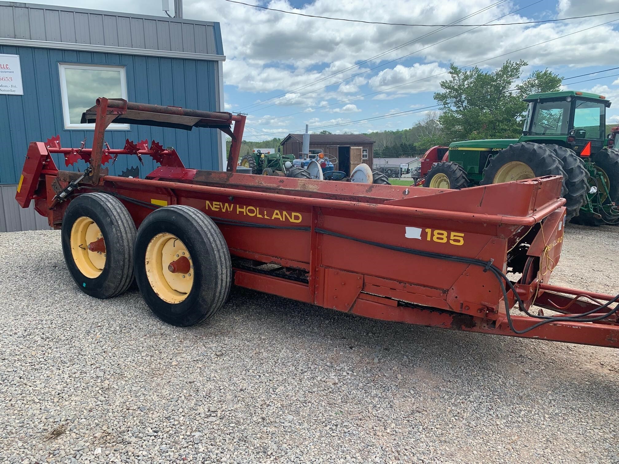 New Holland 185 Manure Spreader 16,900 Machinery Pete