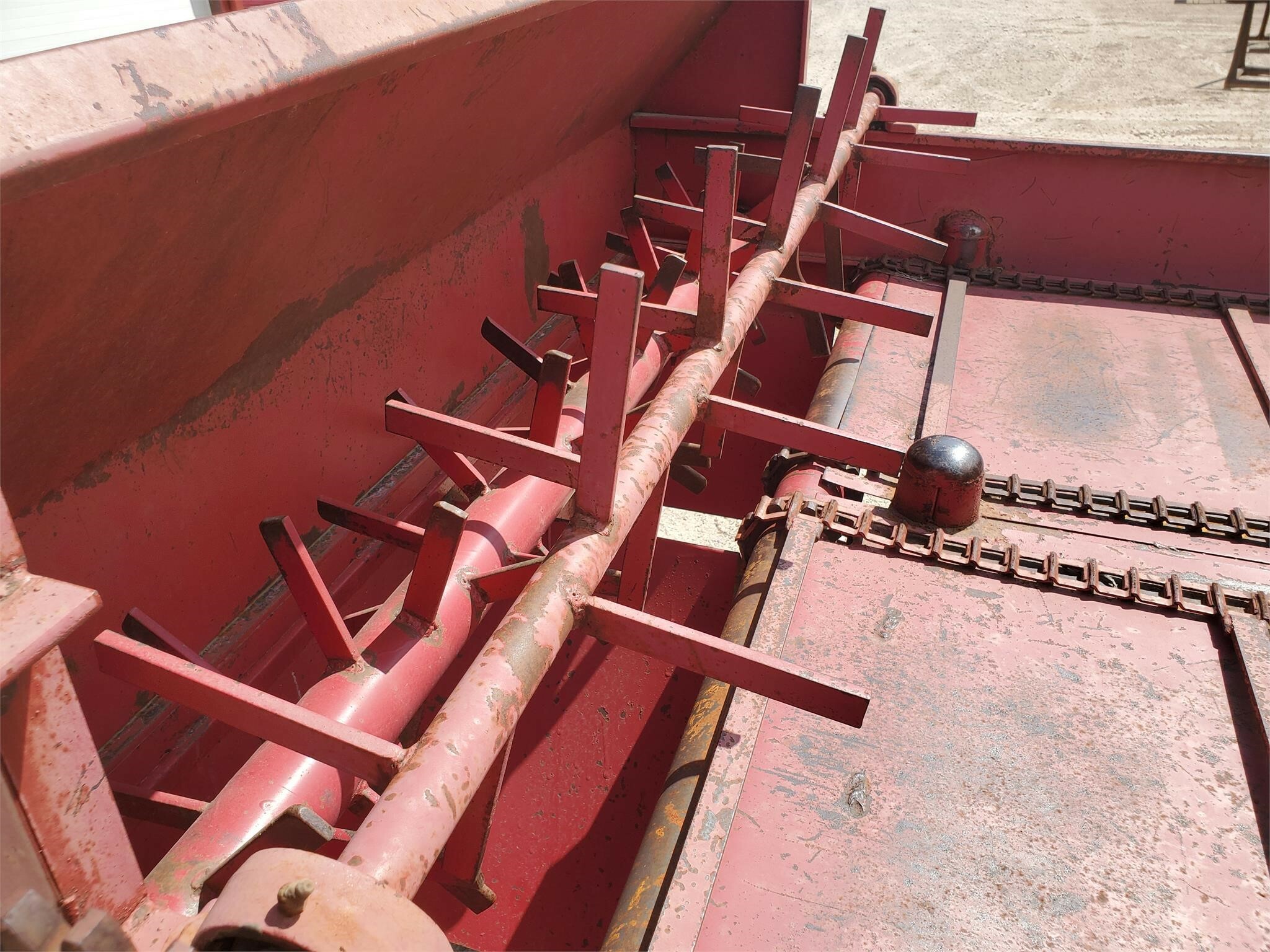1983 Bermuda King 2 Row Planter 5,500 Machinery Pete