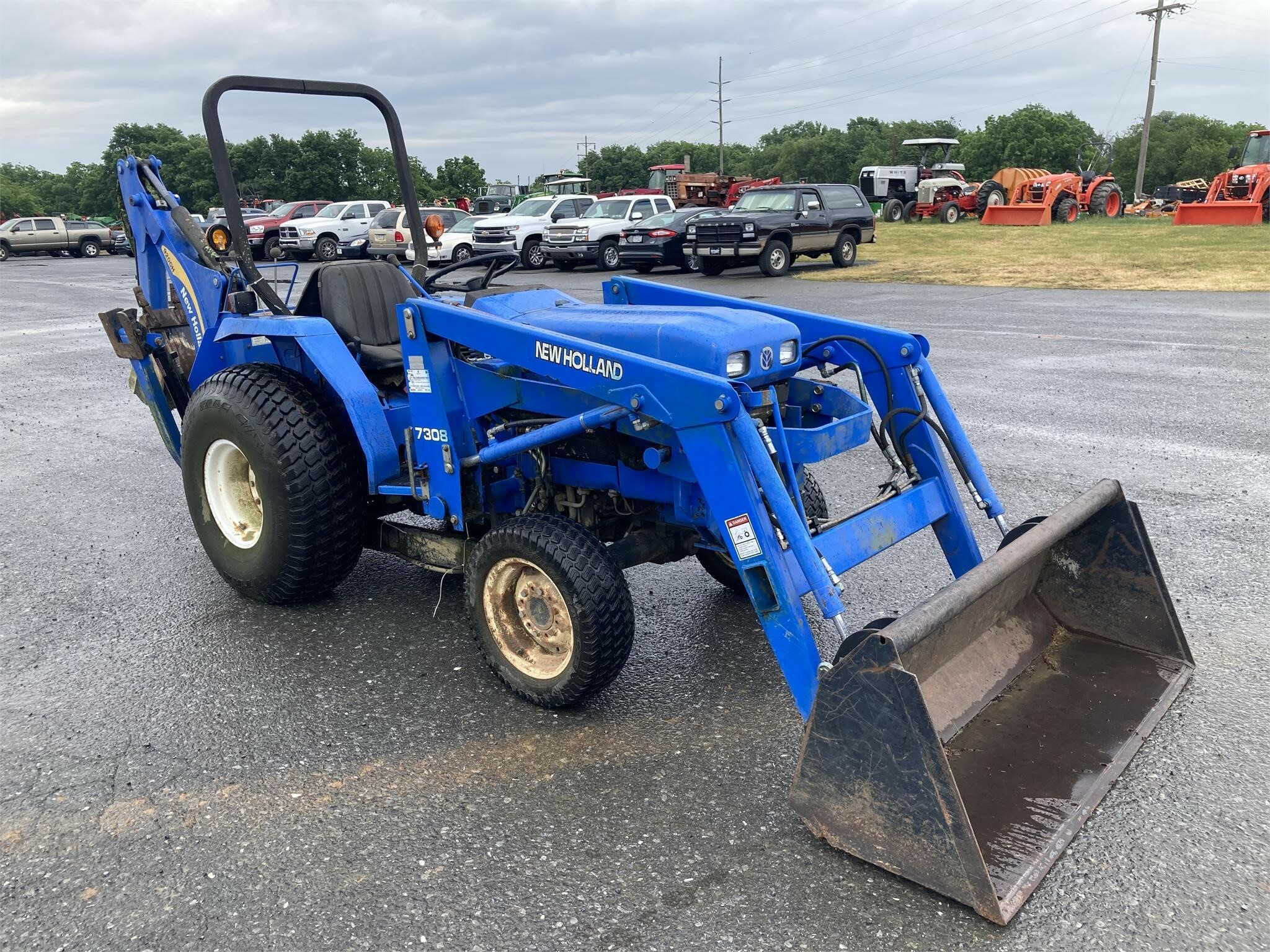 New Holland TC30 Tractor 19,500 Machinery Pete