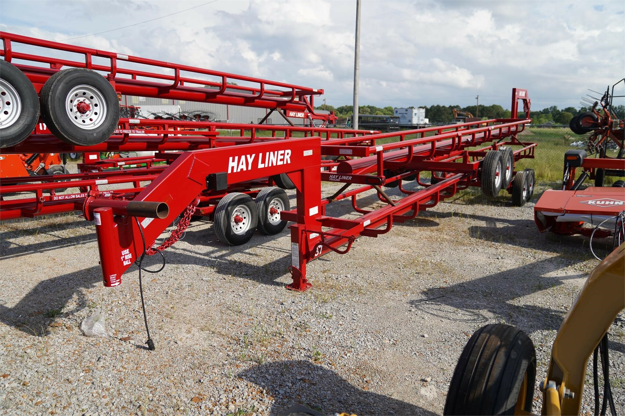 2024 Brad's Welding Shop Hay Liner Bale Wagons and Trailer 8,500