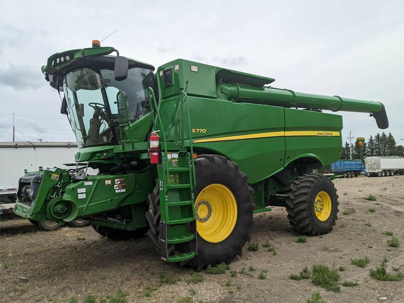 Moore Auctions LLC Edinburg Edinburg, ND Machinery Pete