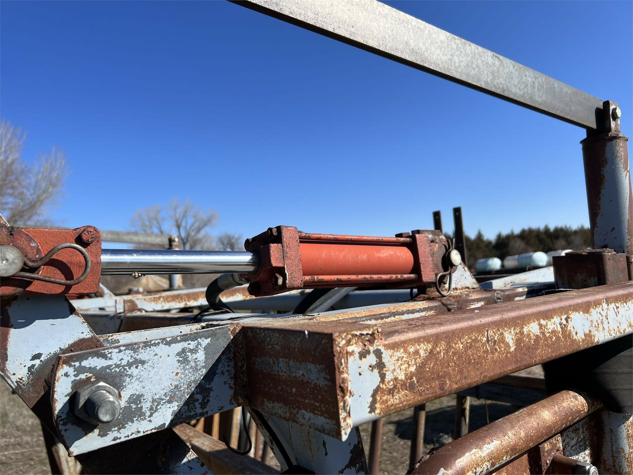 BOWMAN MFG INC 3000 Cattle Equipment 5,350 Machinery Pete