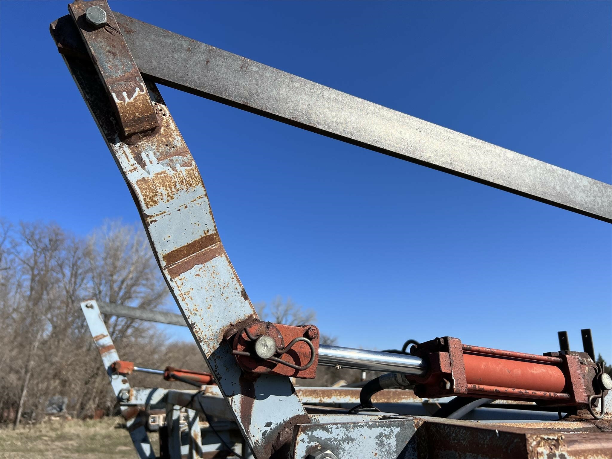 BOWMAN MFG INC 3000 Cattle Equipment 5,350 Machinery Pete