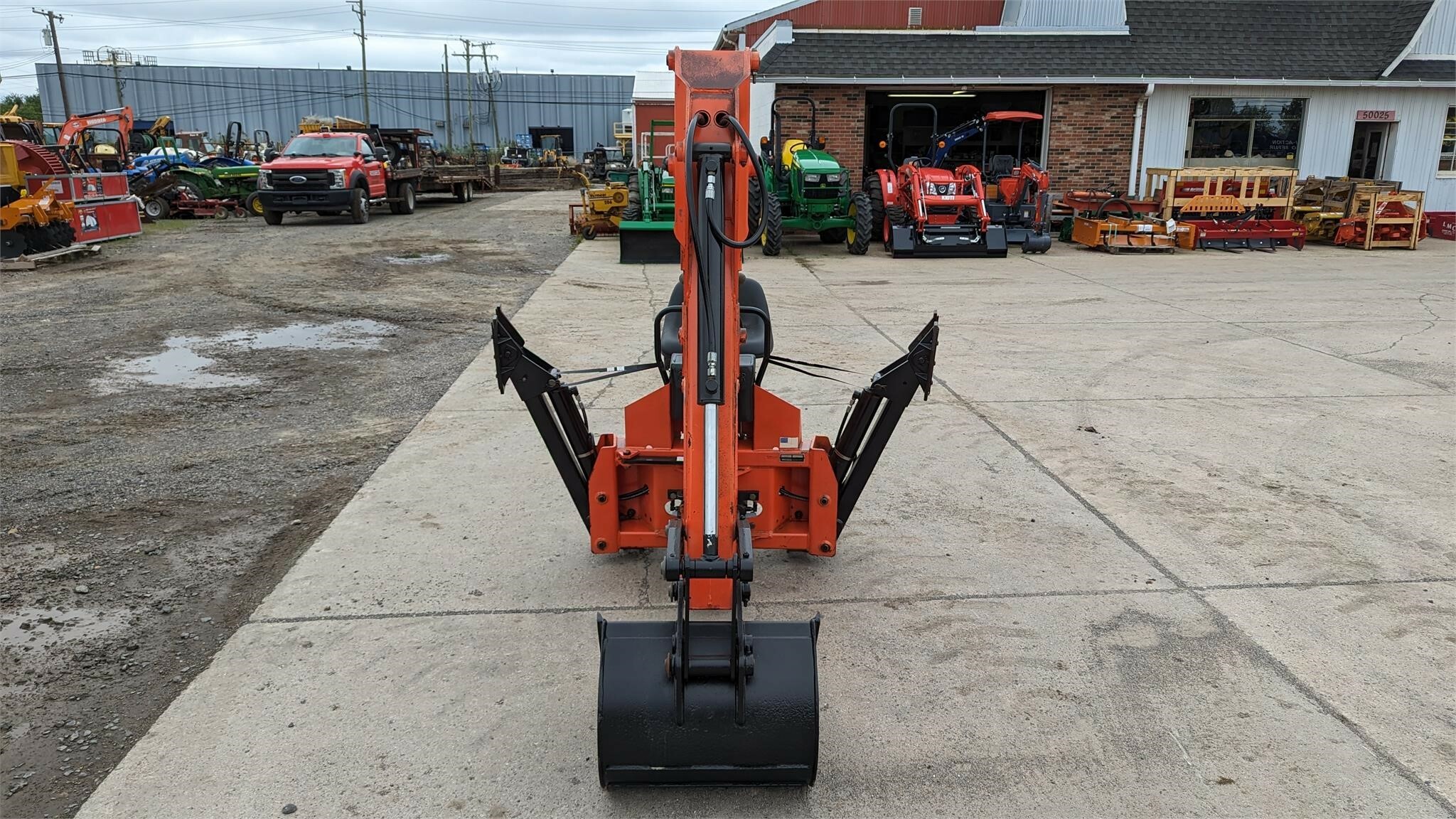 Woods BH9000 Backhoe 5,900 Machinery Pete