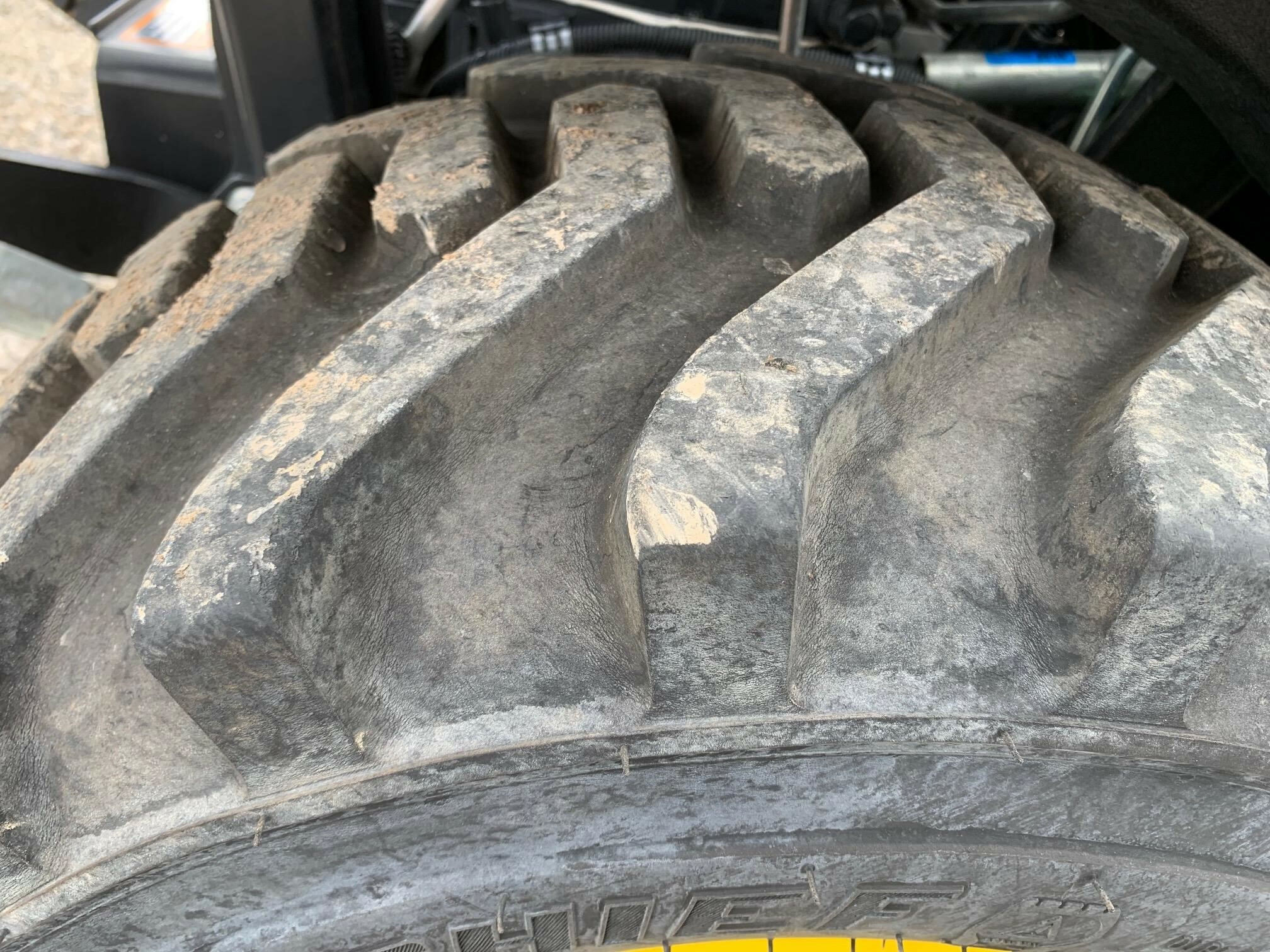 2017 John Deere 1023E Tractor 14,900 Machinery Pete