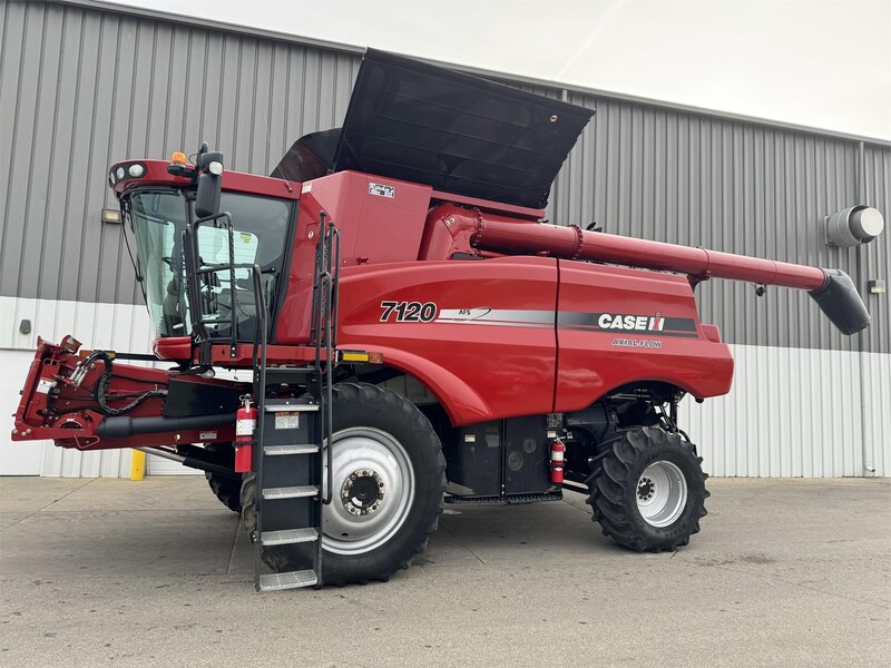 Ritchie Implement, Inc. Cobb Cobb, WI Machinery Pete