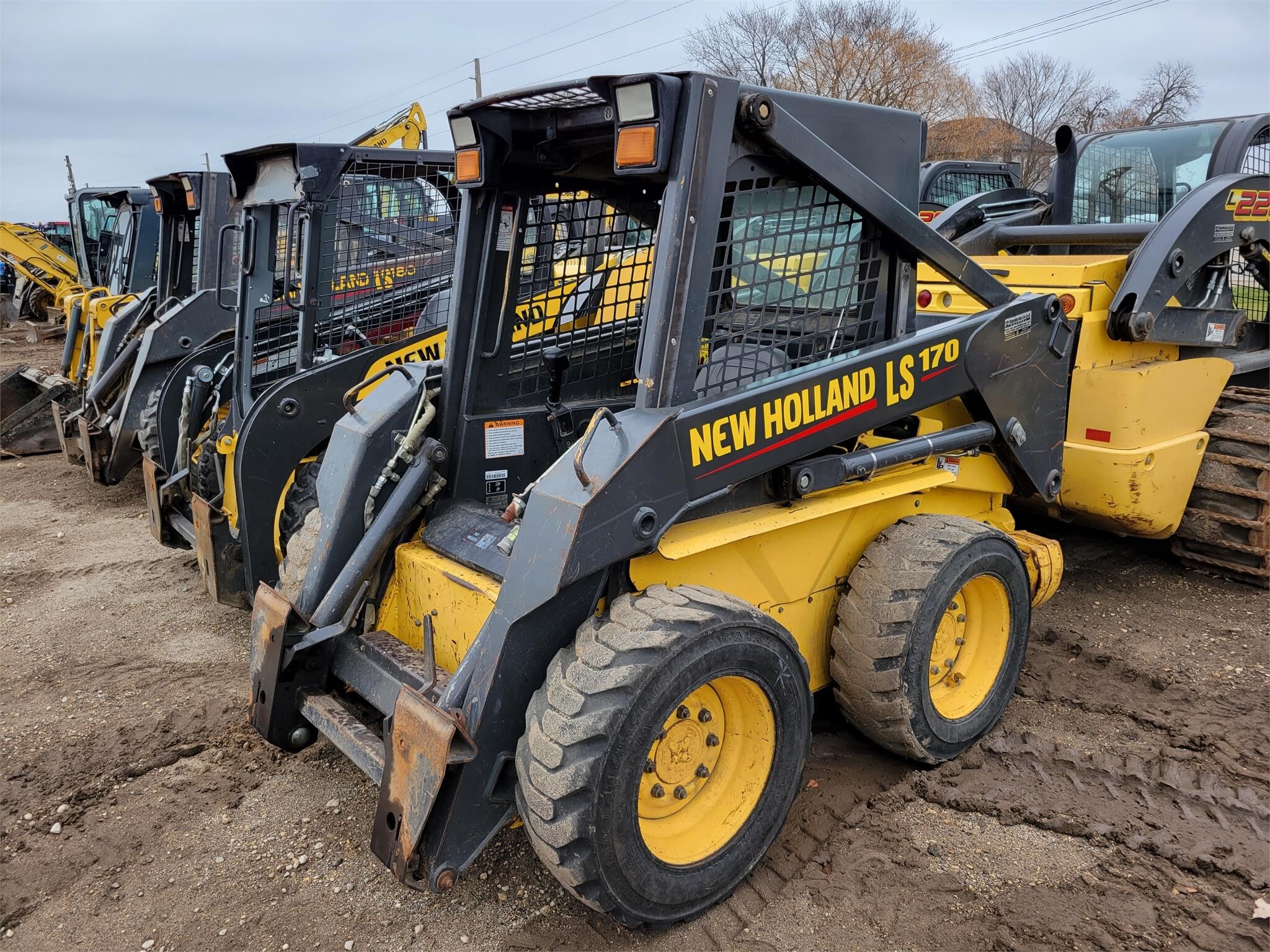 New Holland LS170 Skid Steer 19,500 Machinery Pete