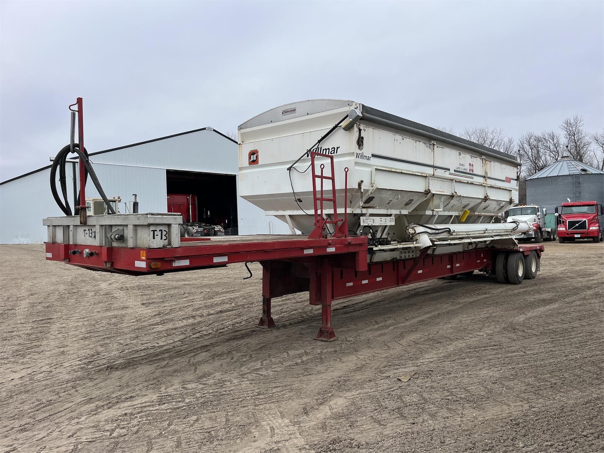 Willmar SideShooter 24 Dump Trailer 28,500 Machinery Pete