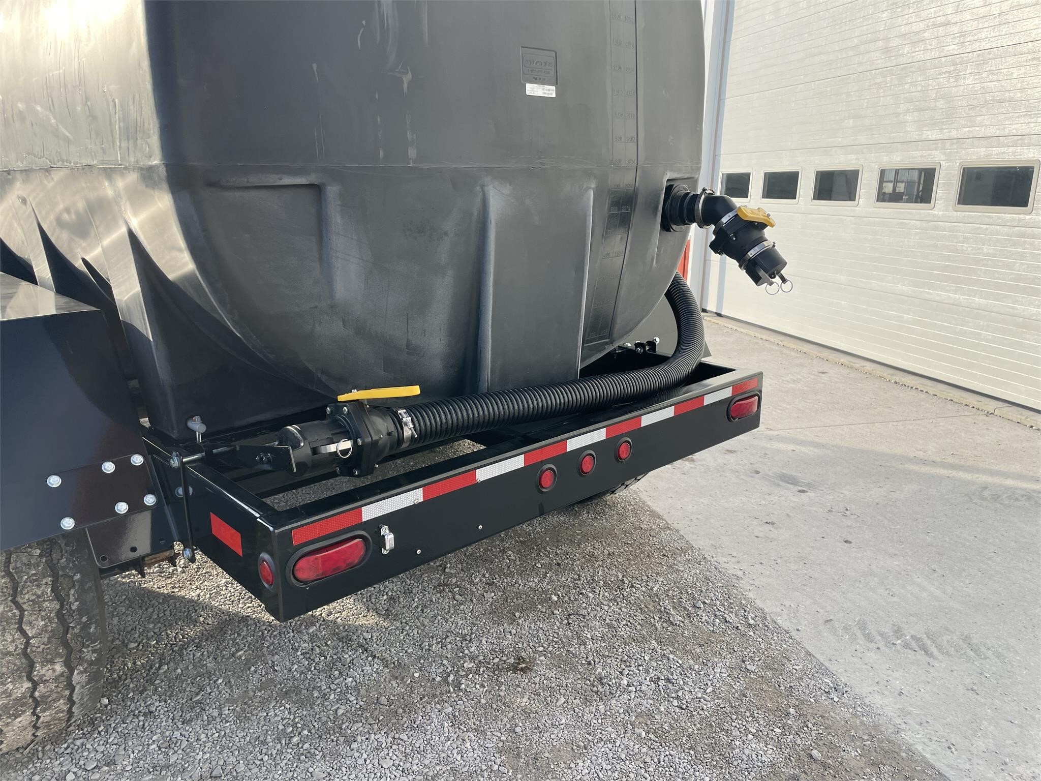NESSA NT2200GN Flatbed Trailer 33,500 Machinery Pete