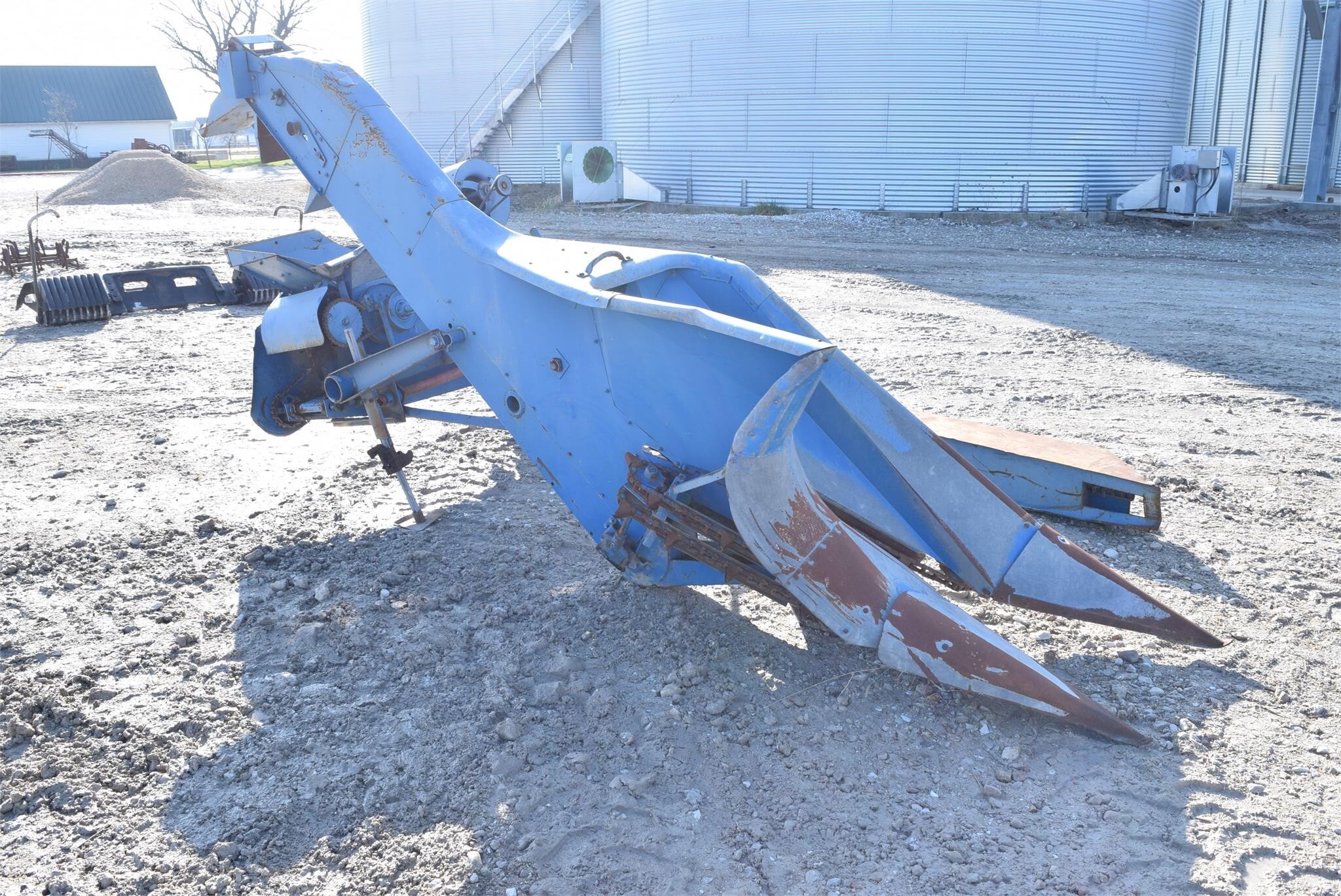 Ford 601 Tractor - $2,500 | Machinery Pete